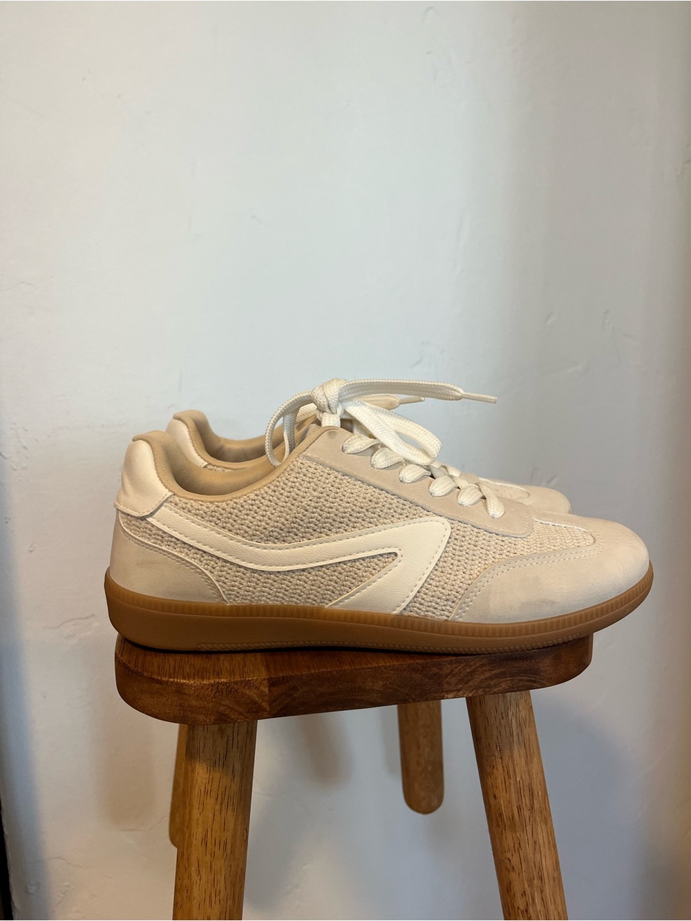 Casual Woman’s Cream Knit Sneaker with Gum Sole